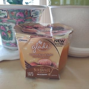 Nutcracker Delight Scented 3-wick Candle